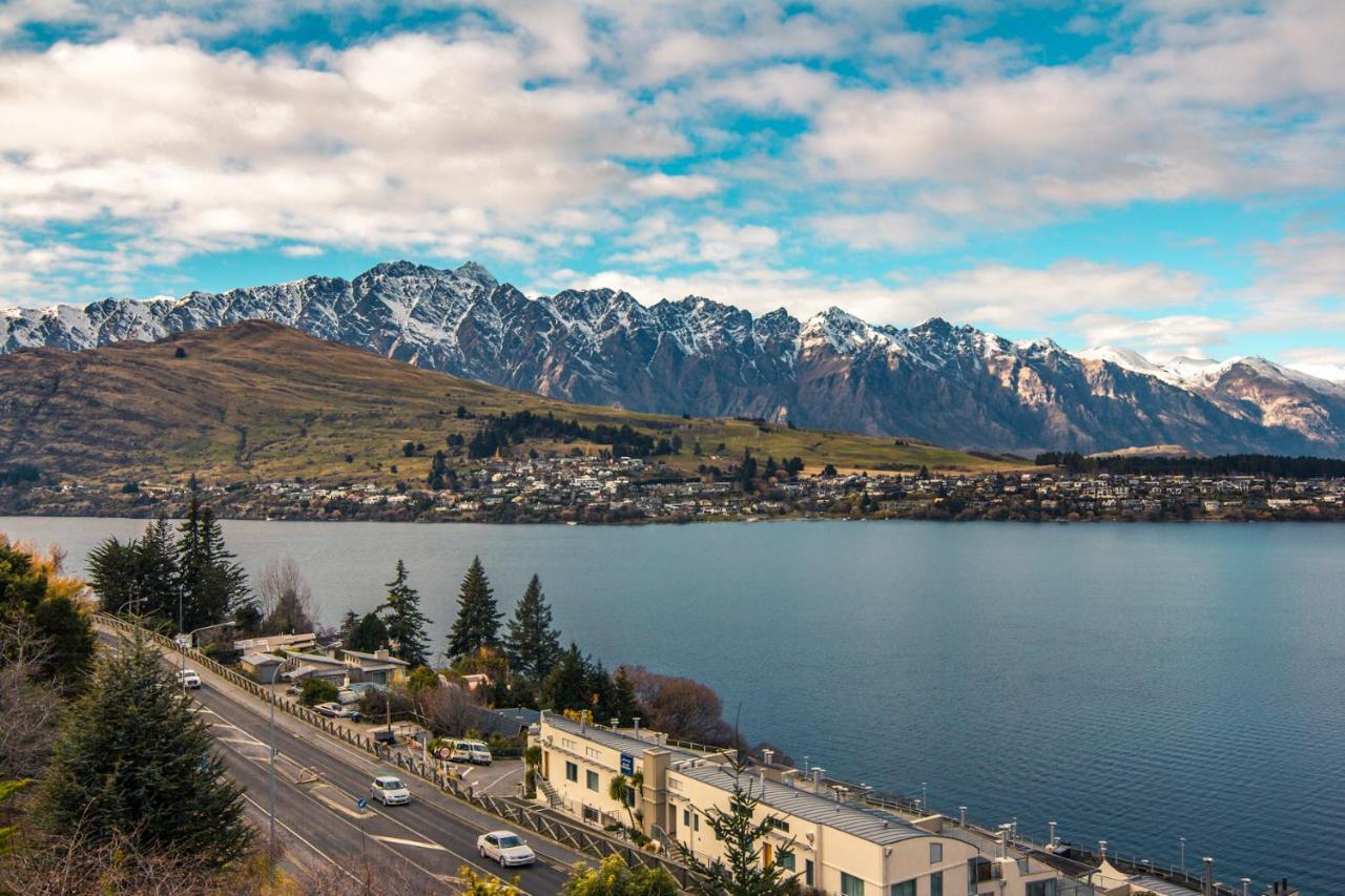 Earnslaw Villa With Lake View Queenstown Exterior photo